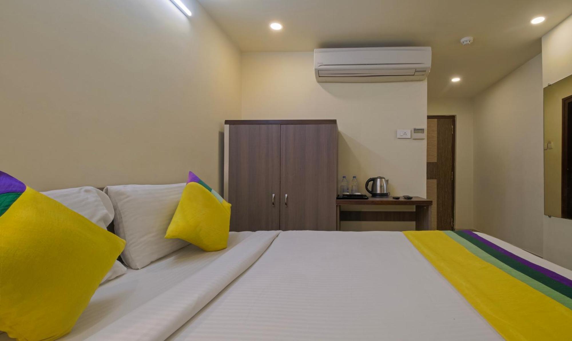 Itsy Hotels N Square Vijayawāda Dış mekan fotoğraf